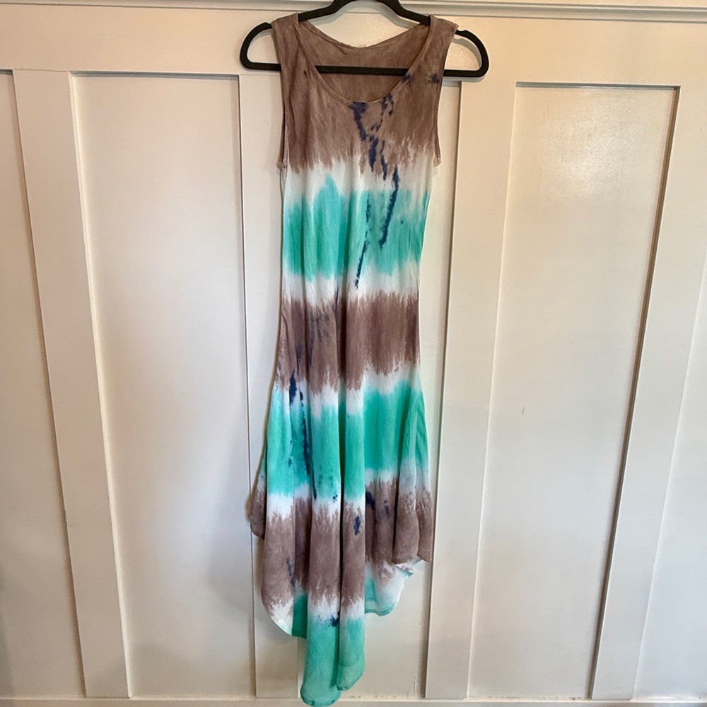 TRUE ROCK Tie-Dye High Low Dress in Brown, White, and Teal